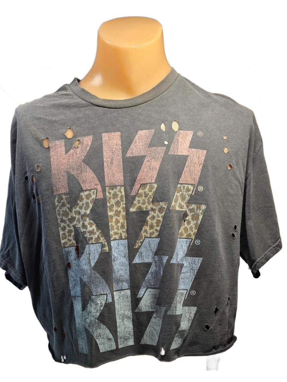 Vintage Size L Style KISS Band Cropped Graphic T-Shirt with Distressed Look